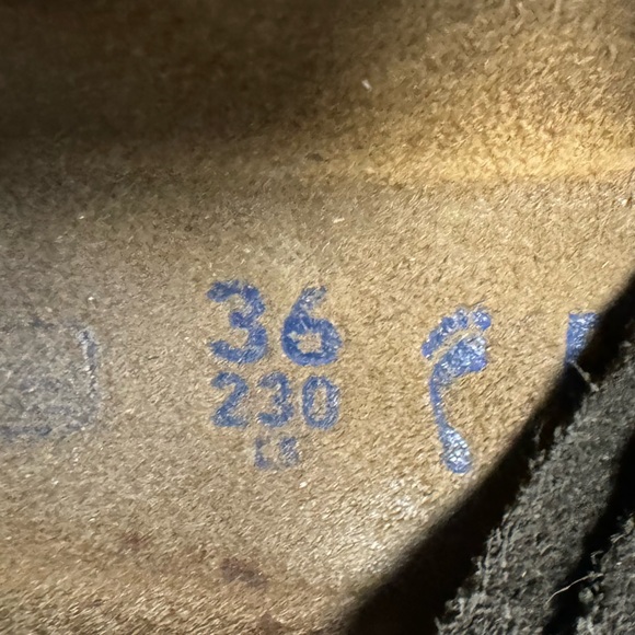 Arizona suede Birkenstocks size 36 - Picture 2 of 4